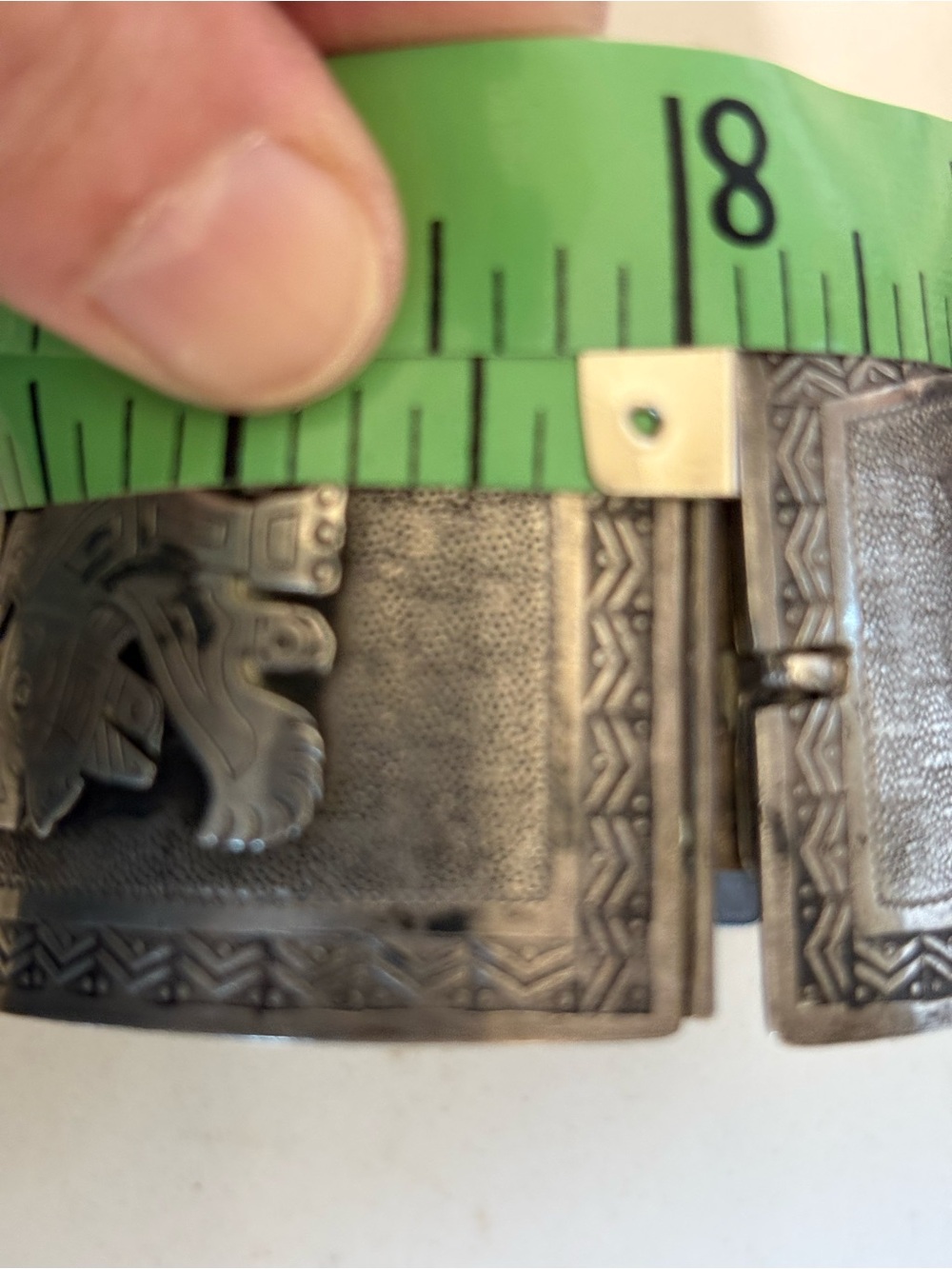 Silver Peruvian cuff bracelet - Picture 12 of 13